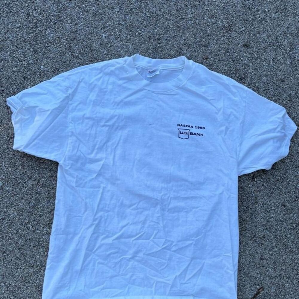 Hanes Men's White T-shirt